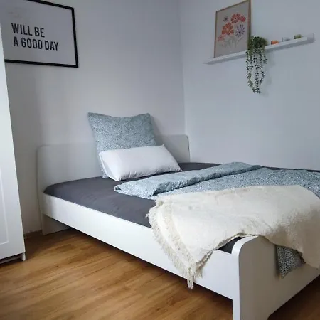 Appartement Am Park- Mit Ausblick Auf Den Europa-park Rust